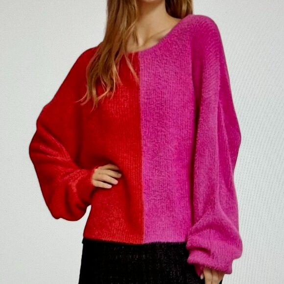 NEW ANDREE BY UNIT Split Color Sweater in Red and Magenta - NWT - Picture 1 of 9